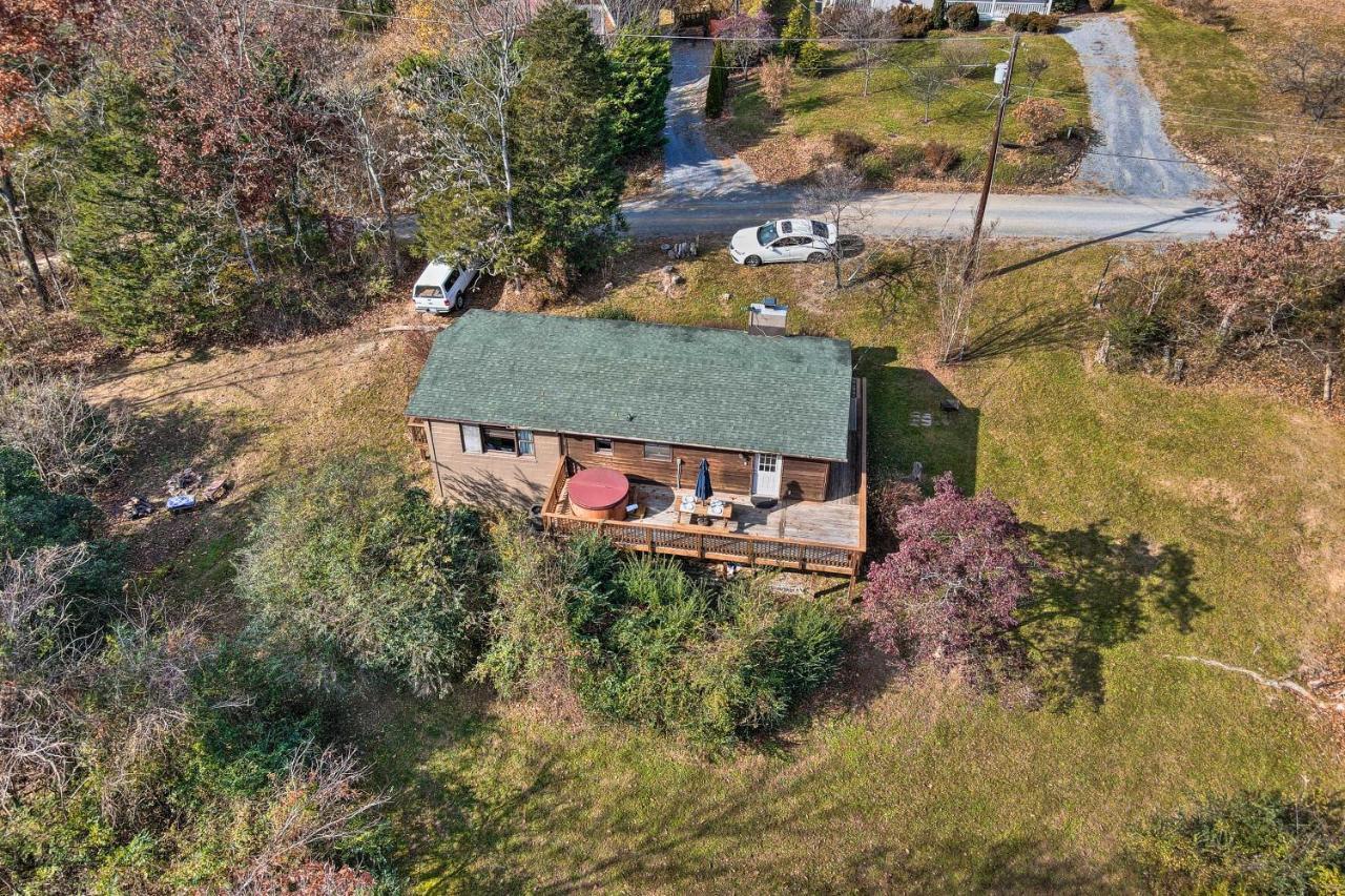 Calming Shenandoah Valley Cabin With Hot Tub! Villa Luray Buitenkant foto